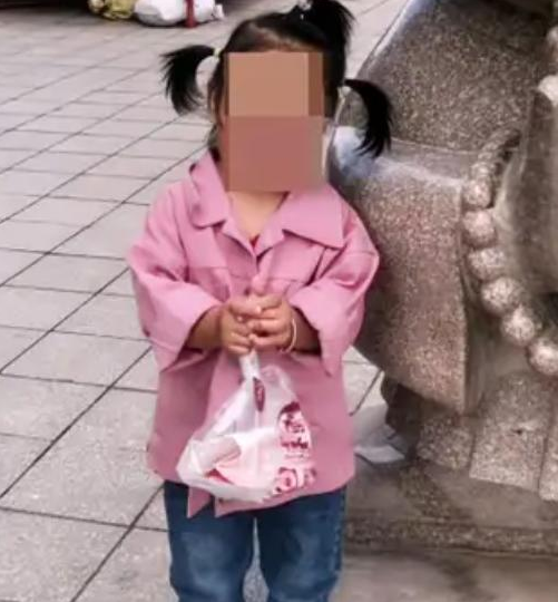 黑龙江省林口县32个月女童疑注射阿奇霉素后死亡，卫健部门介入调查