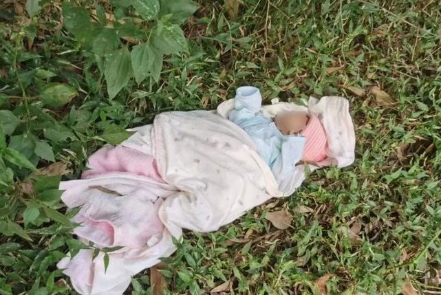 达州被遗弃半岁女婴父母双亡？目前已有最新进展，当地回应