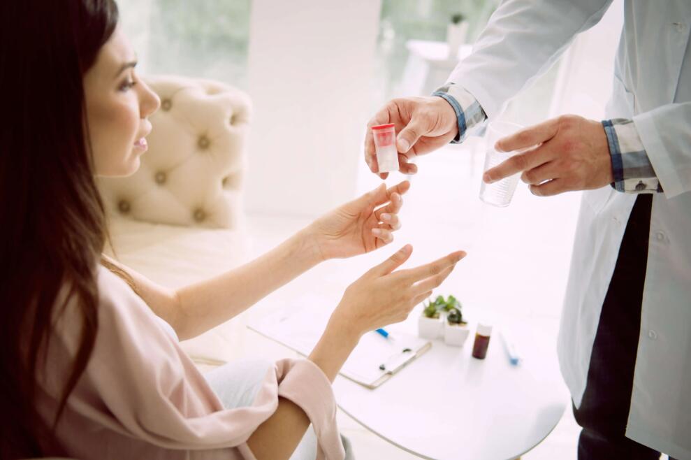 拉萨试管供卵 拉萨供卵试管婴儿攻略 ‘怀孕易经摇卦阴变阳是看着像女孩生出