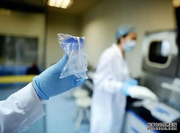 卵巢囊肿用手能摸到吗？卵巢囊肿的具体症状分析-男性酸性体质试管男娃成功概率多大