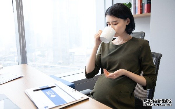男性无精引起的不育症如何治疗 无精症的三种治疗方法