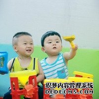 「党旗飘在战疫一线」有一种安心叫“党员在身边”_57882