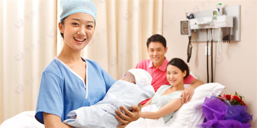 38岁高龄女性的生育方式，人工授精和试管婴儿的区别