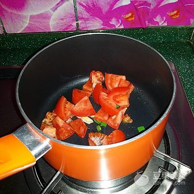 最佳抢救时间是什么时候？宝宝发生呛奶，紧急处理指南